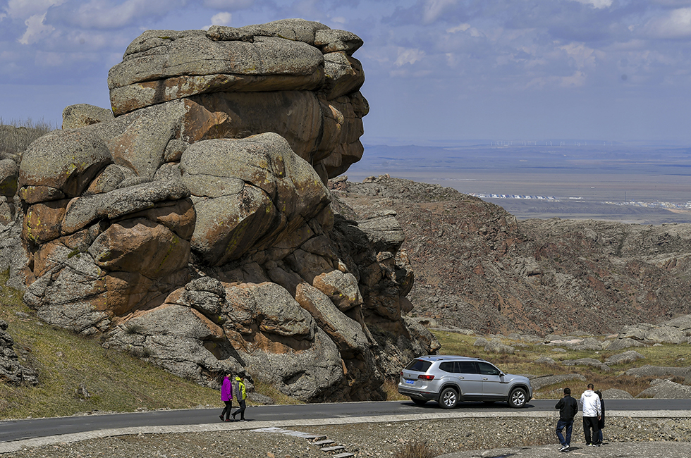 新疆吉木乃草原石城国家地质公园正式开园迎客