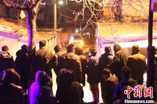 沈阳持枪抢劫杀人案破获击毙拒捕疑犯缴获枪支