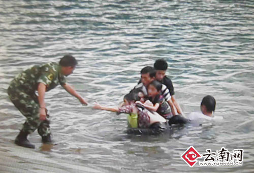 3С����ˮ��������Į������һ�������ﳤ��ȥ